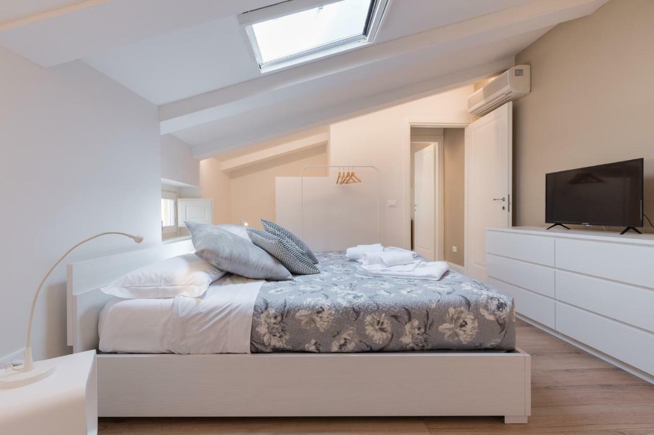 Luxury Apartment In City Center Florence Exterior photo